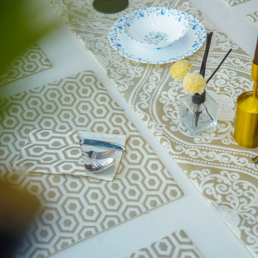 Floral Hive Stem Brown Table Set