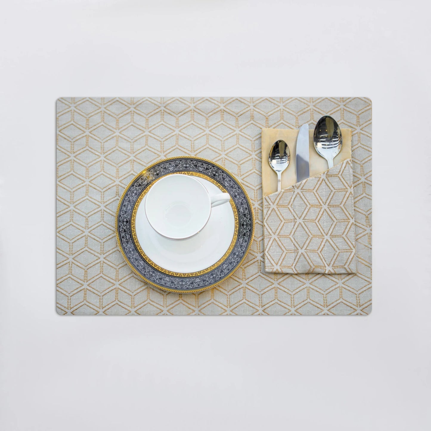 Paradise Bloom Golden Cluster Table Set
